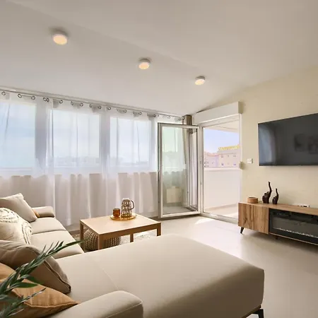 Larus Apartment Pula